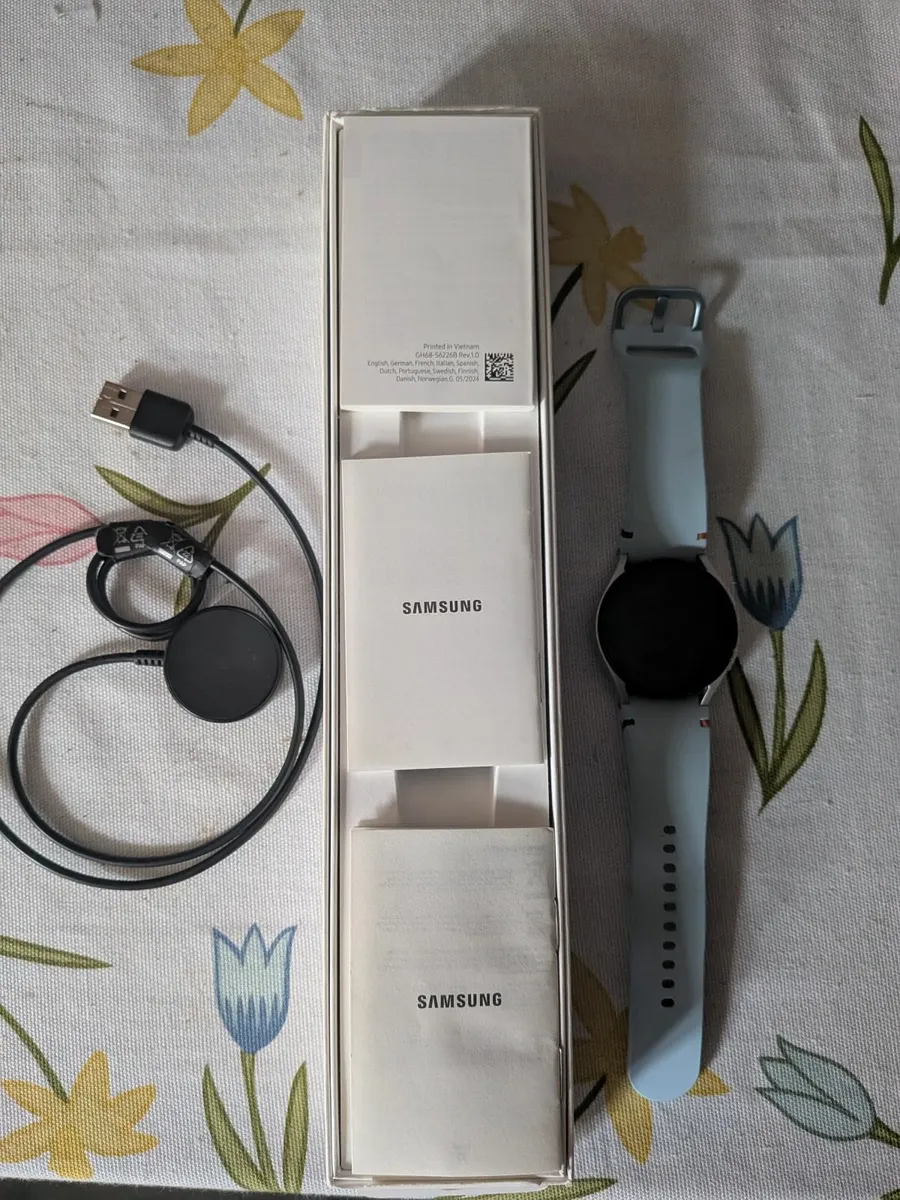 Samsung Galaxy Watch FE 40 mm 2024 - Image 3