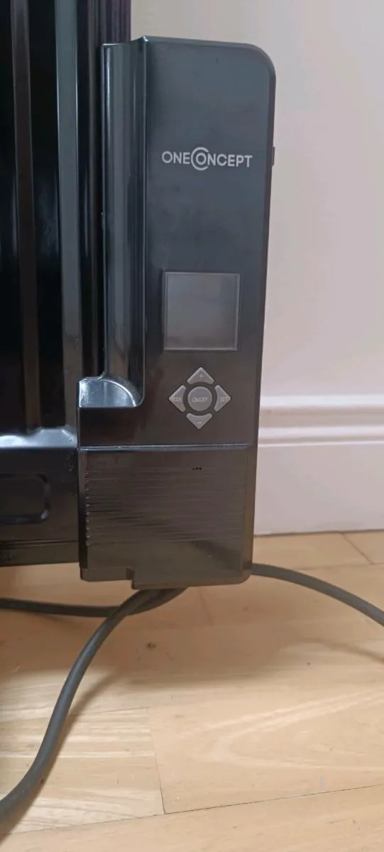 Electric / Oil Radiator - low consumption 700W - Image 2