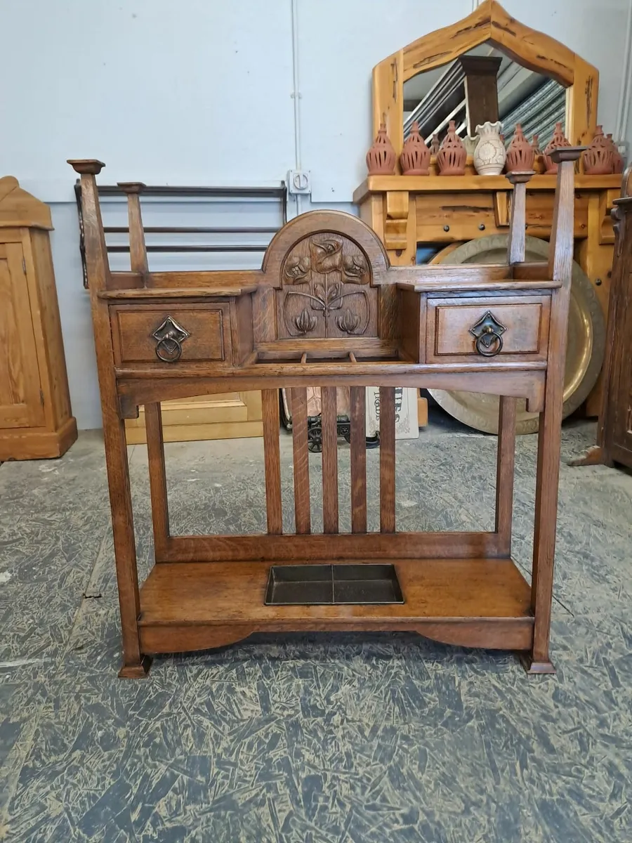 Shapland petter oak stick stand - Image 4