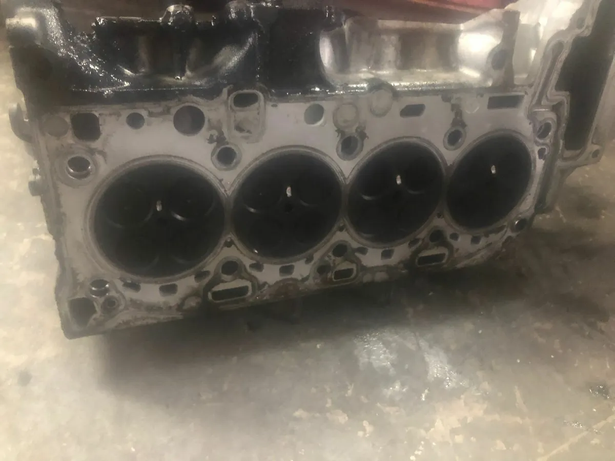 N47 cylinder head