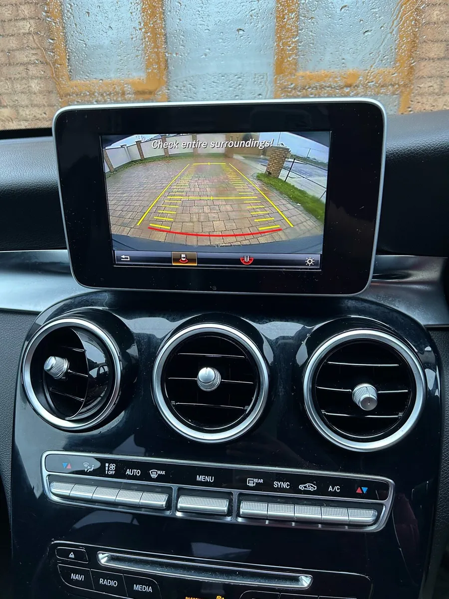 Mercedes-Benz C- Class 2015 - Image 3