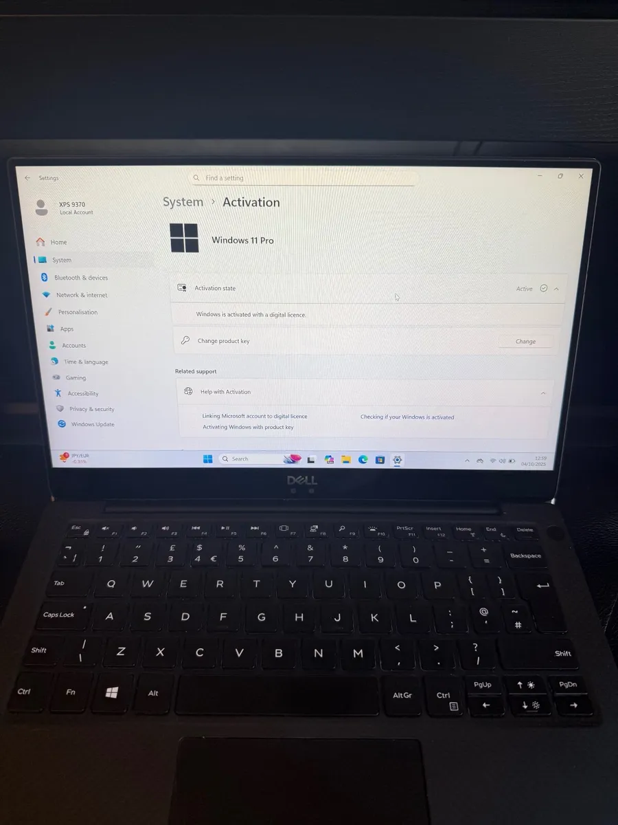 Dell XPS 9370 Laptop i7/16GB/256SSD/FHD - Image 2