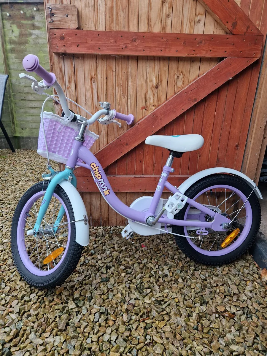 Girls bike