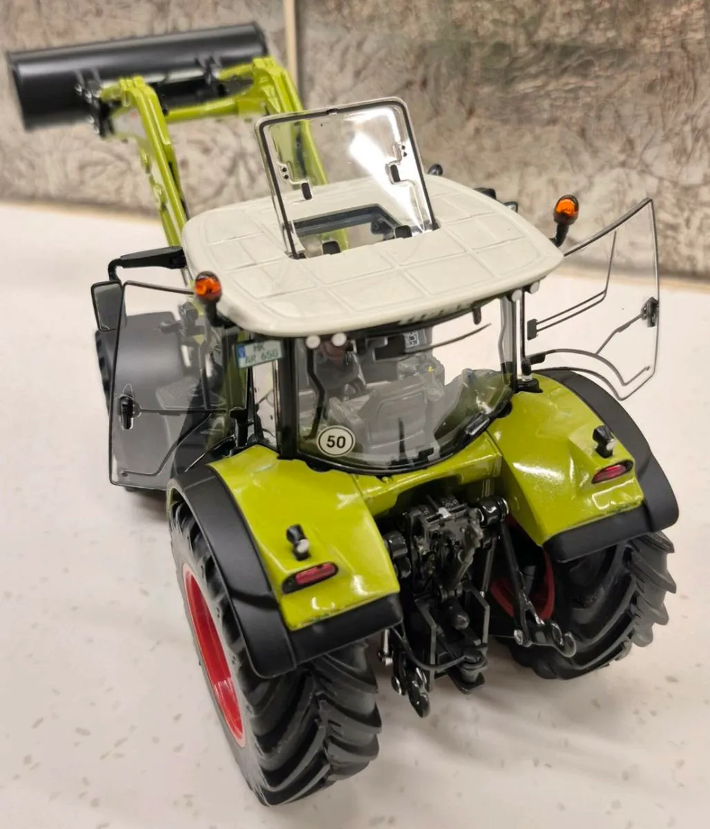 CLAAS ARION 650 W/FL WIKING MODEL - Image 2