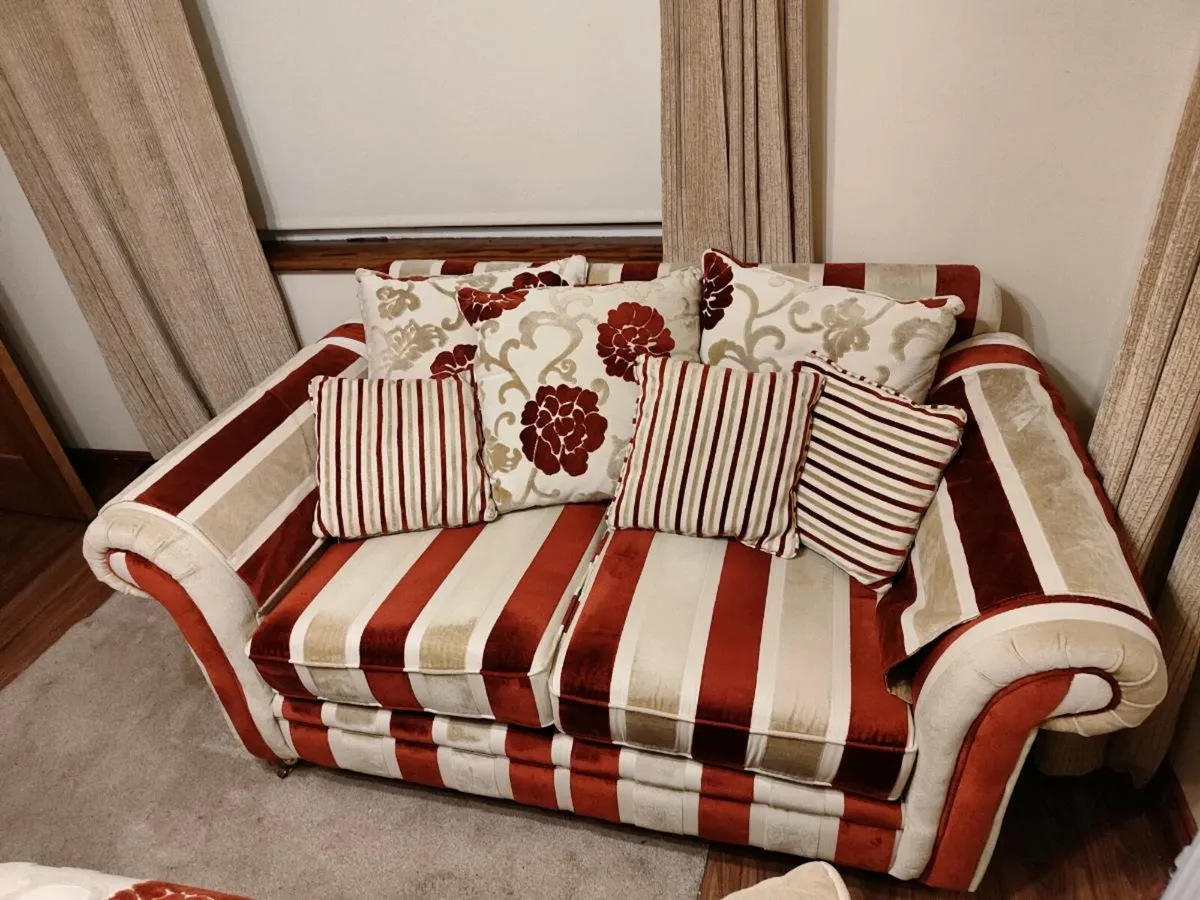 Couch for sale - Image 1