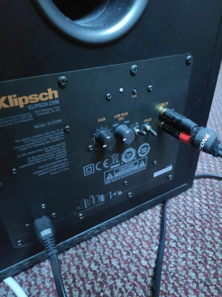 Klipsch R-10SW Active Subwoofer – Powerful Bass - Image 4