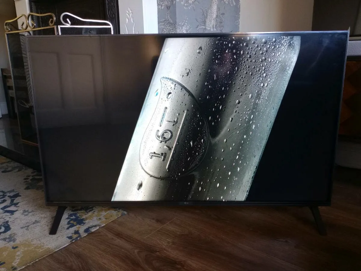 LG 43" 4K UHD SMART TV 43ur7800lk - Image 2