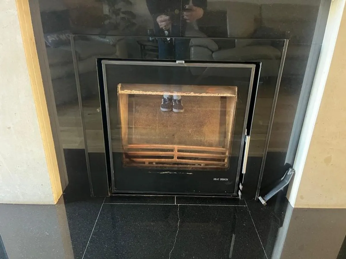 Heat Design inset stove 9kw - Image 2