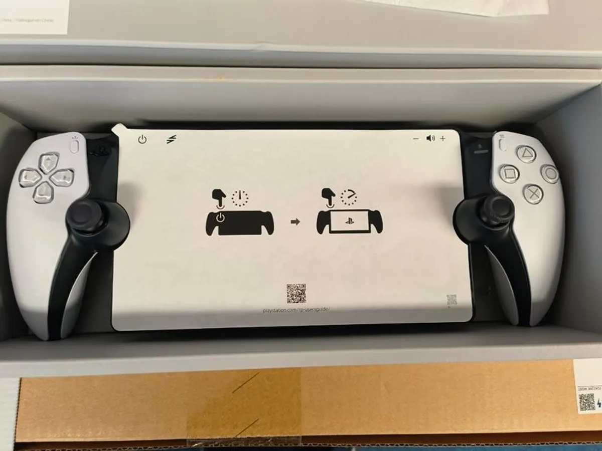 Playstation Portal Ps5 Console Sony Playstation 5 (little Or Not Used) - Image 3