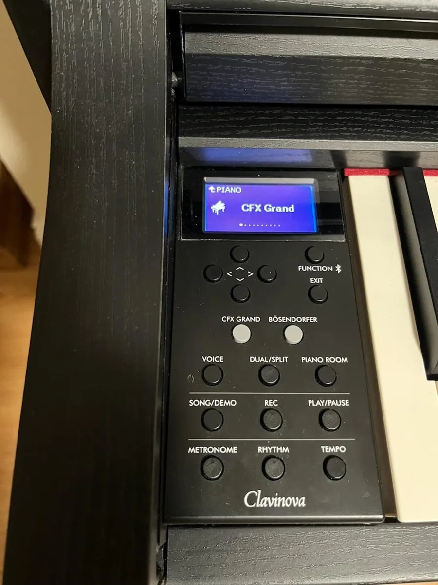 Yamaha Clavinova 745 piano - Image 2