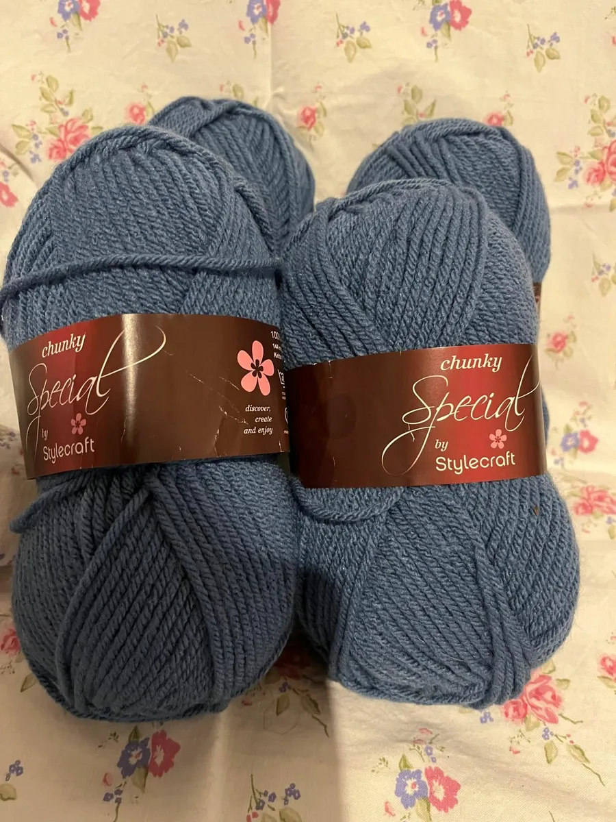 Chunky and aran wool - Image 1