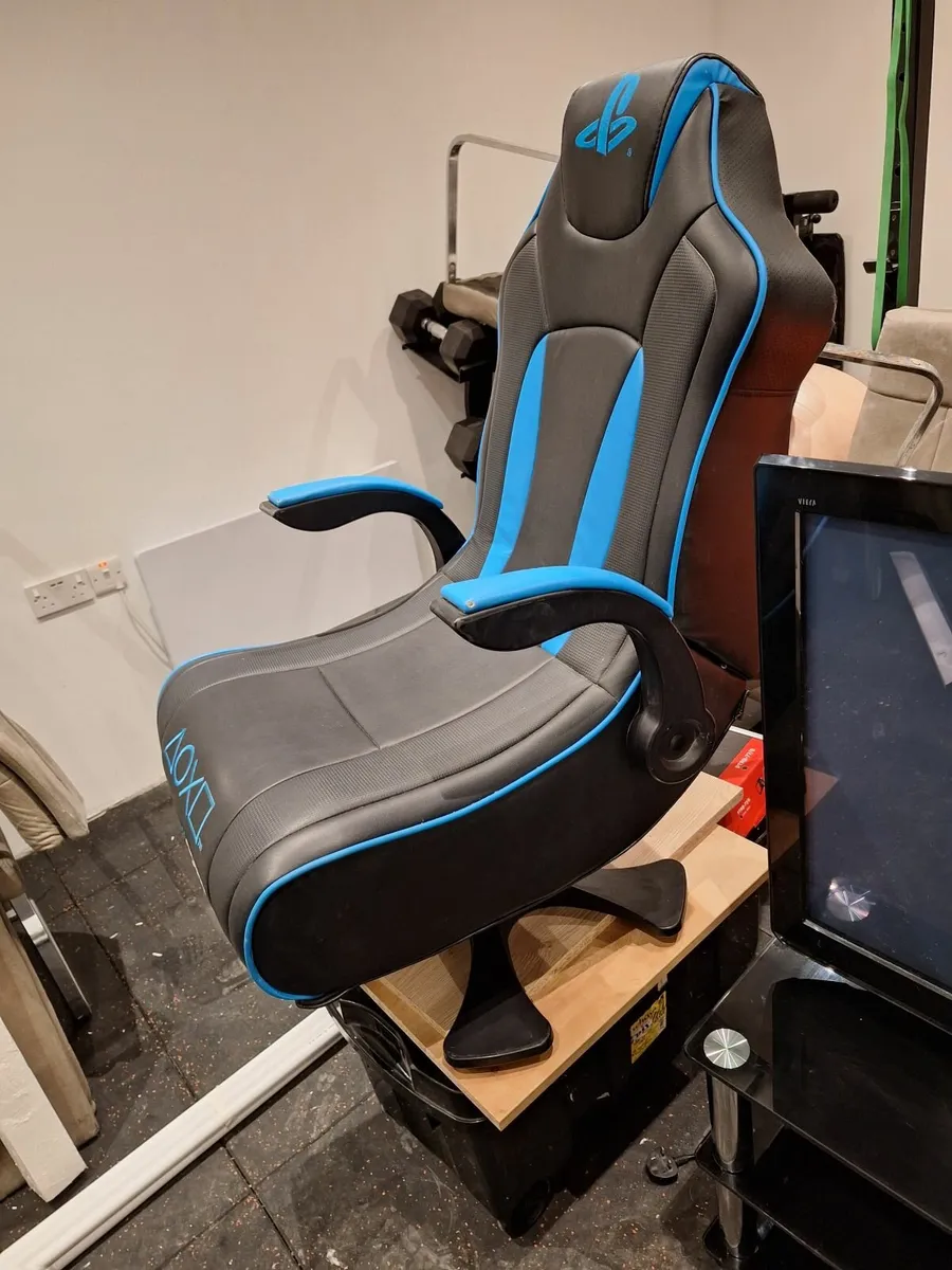 Playstation gaming chair - Image 2