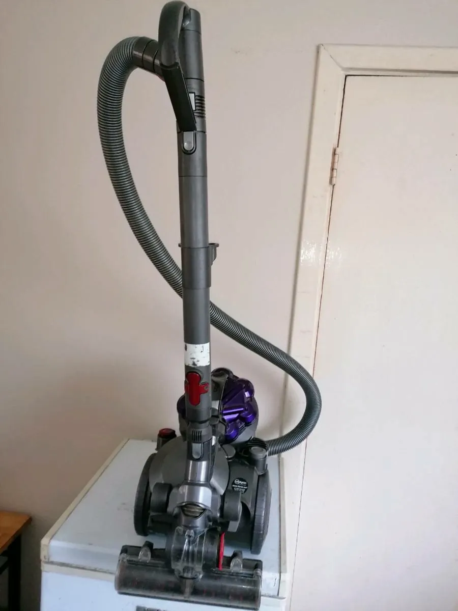 Dyson hoover - Image 4