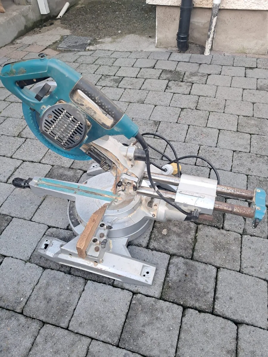 Makita chop saw - Image 2