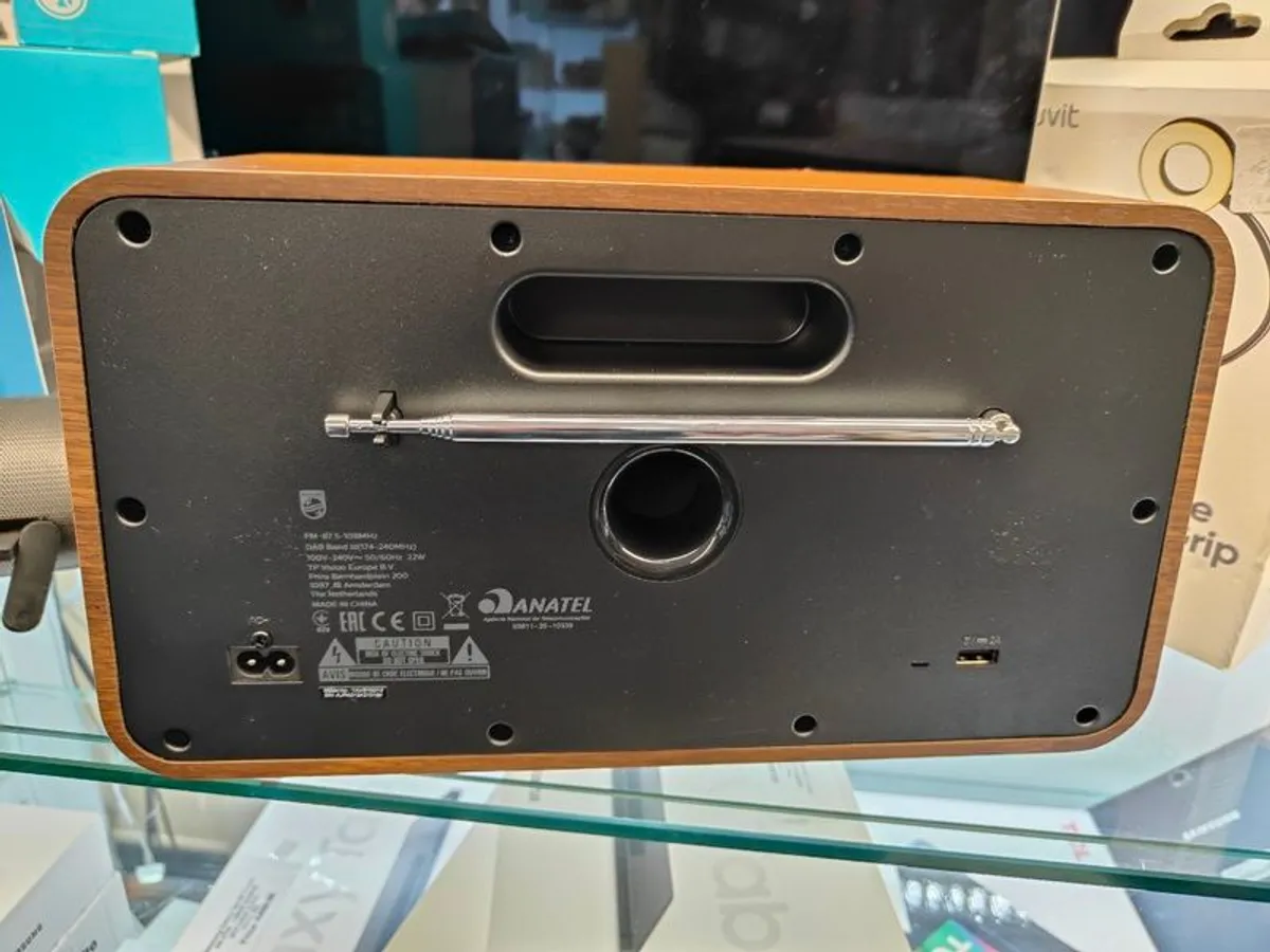 Philips TAVS700 Retro Style FM/DAB Radio with Bluetooth | Wooden Style, open box - Image 4