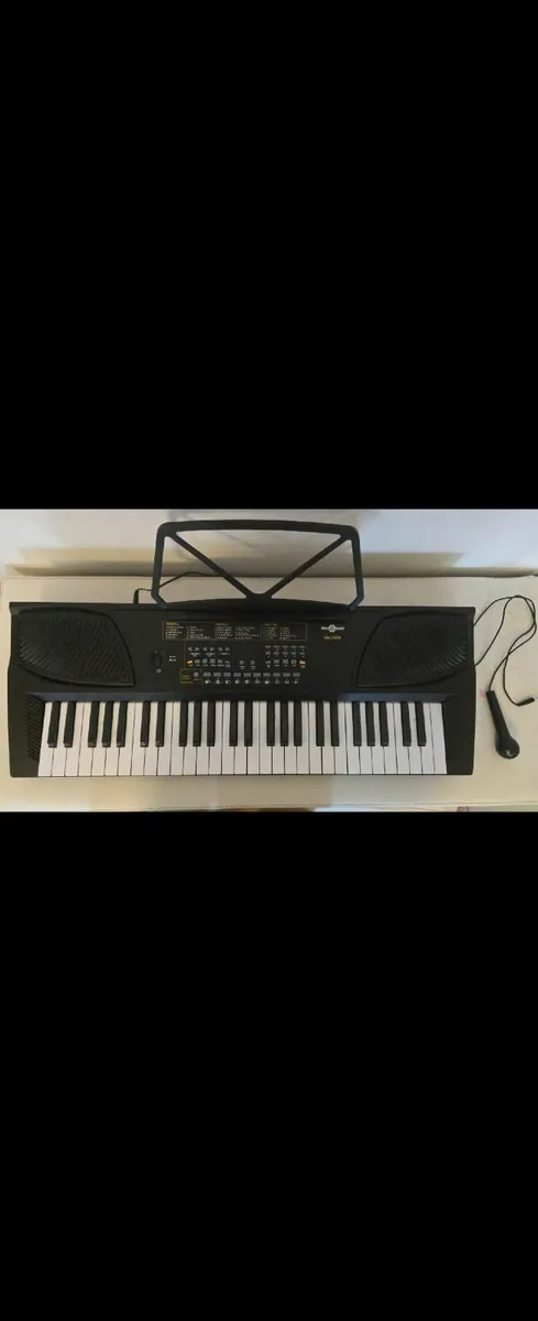 Piano keyboard - Image 2
