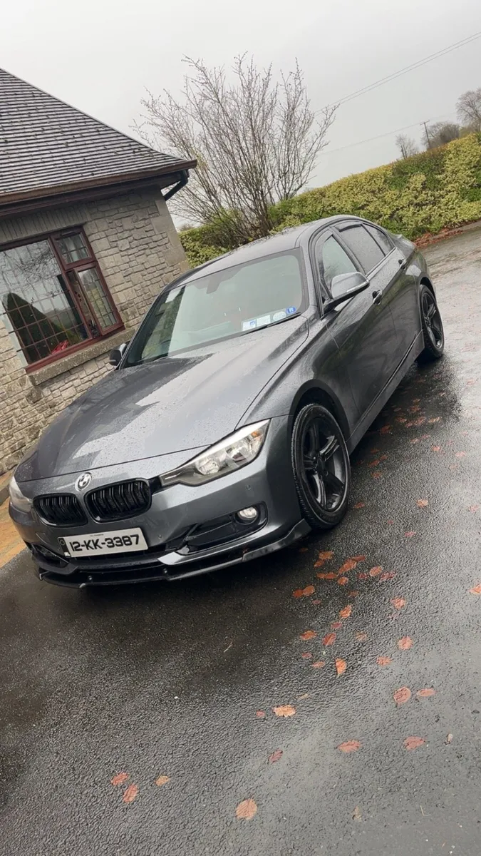 BMW 3-series F30 - Image 2