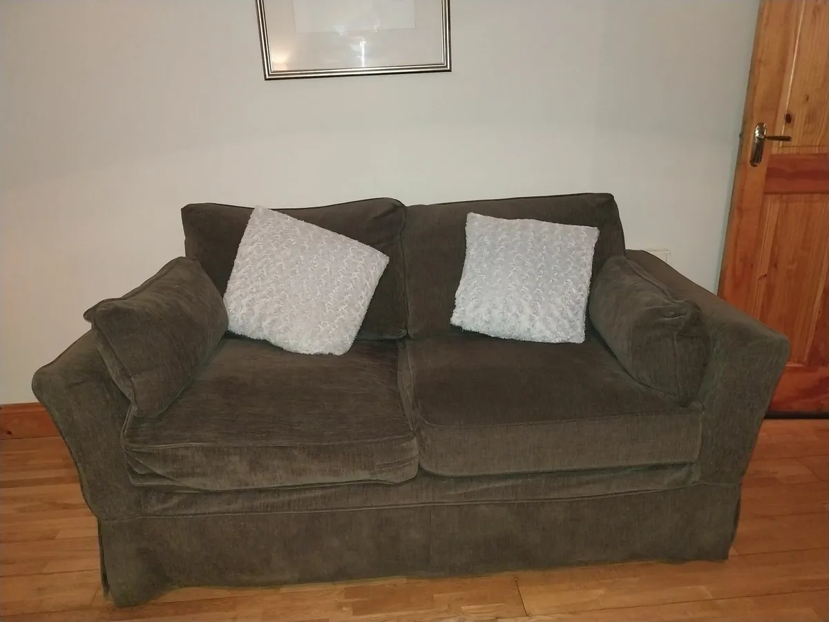 2 brown sofas - Image 2