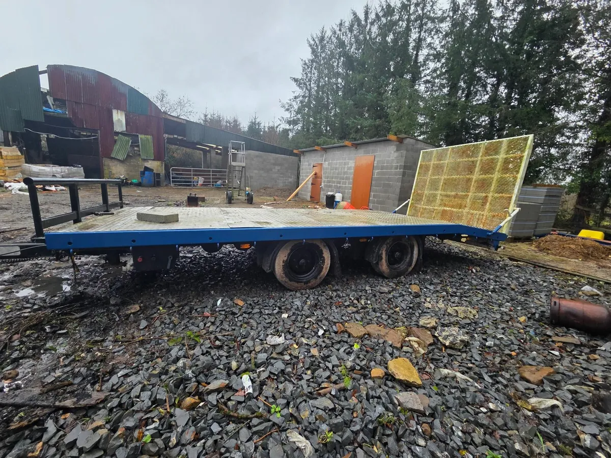 Low loader/drag trailer - Image 1