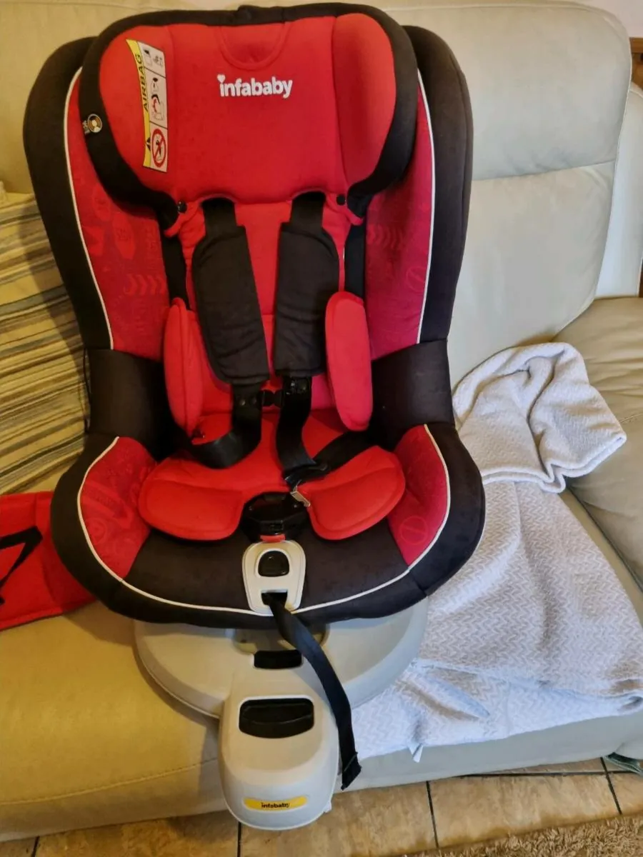 Imfababy swivels and recliners - Image 2
