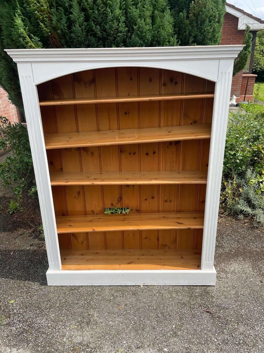 Pine book shelf - Image 4