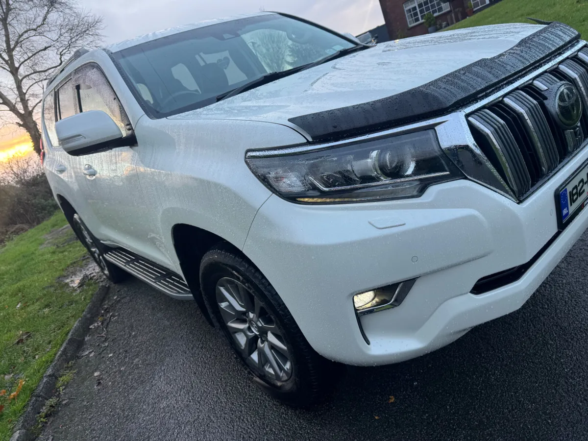 Toyota Land Cruiser 2018 prado 7 seater - Image 3
