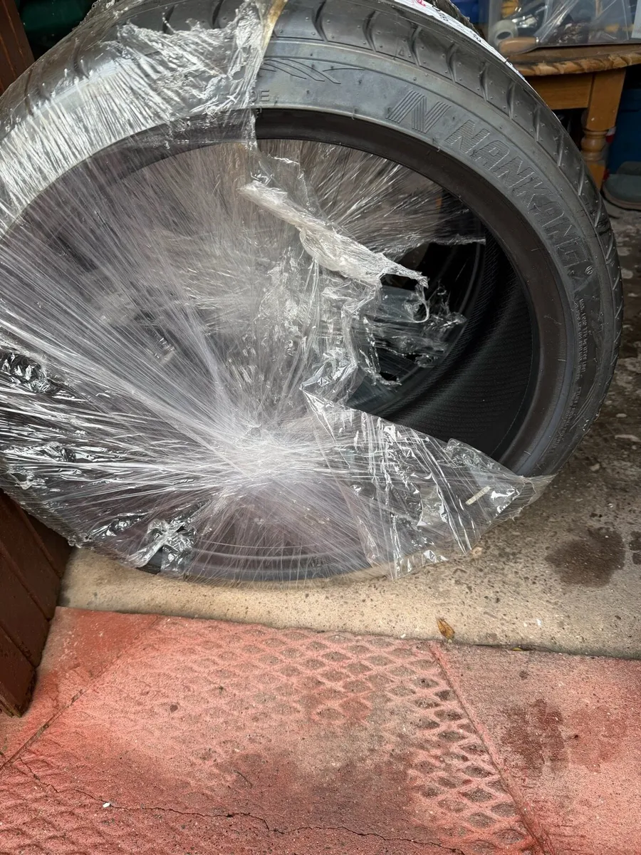 Car Tyres - Image 3