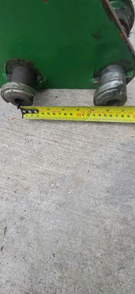 Euro bracket quick hitch - Image 2