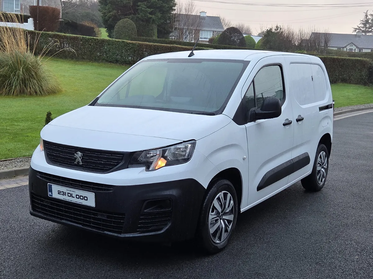 2023 PEUGEOT PARTNER PROFESSIONAL PLUS 1.5HDI - Image 2