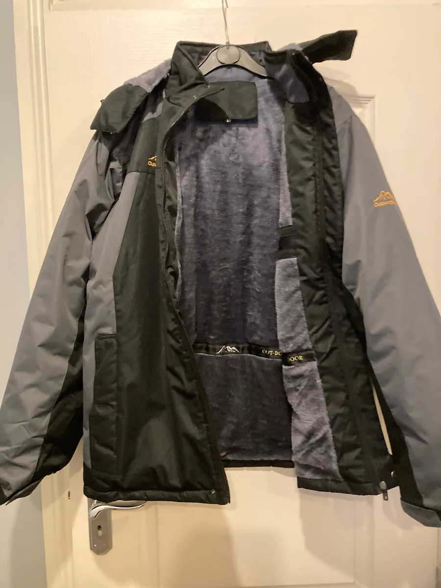 Mens Padded Winter Jacket - Image 1