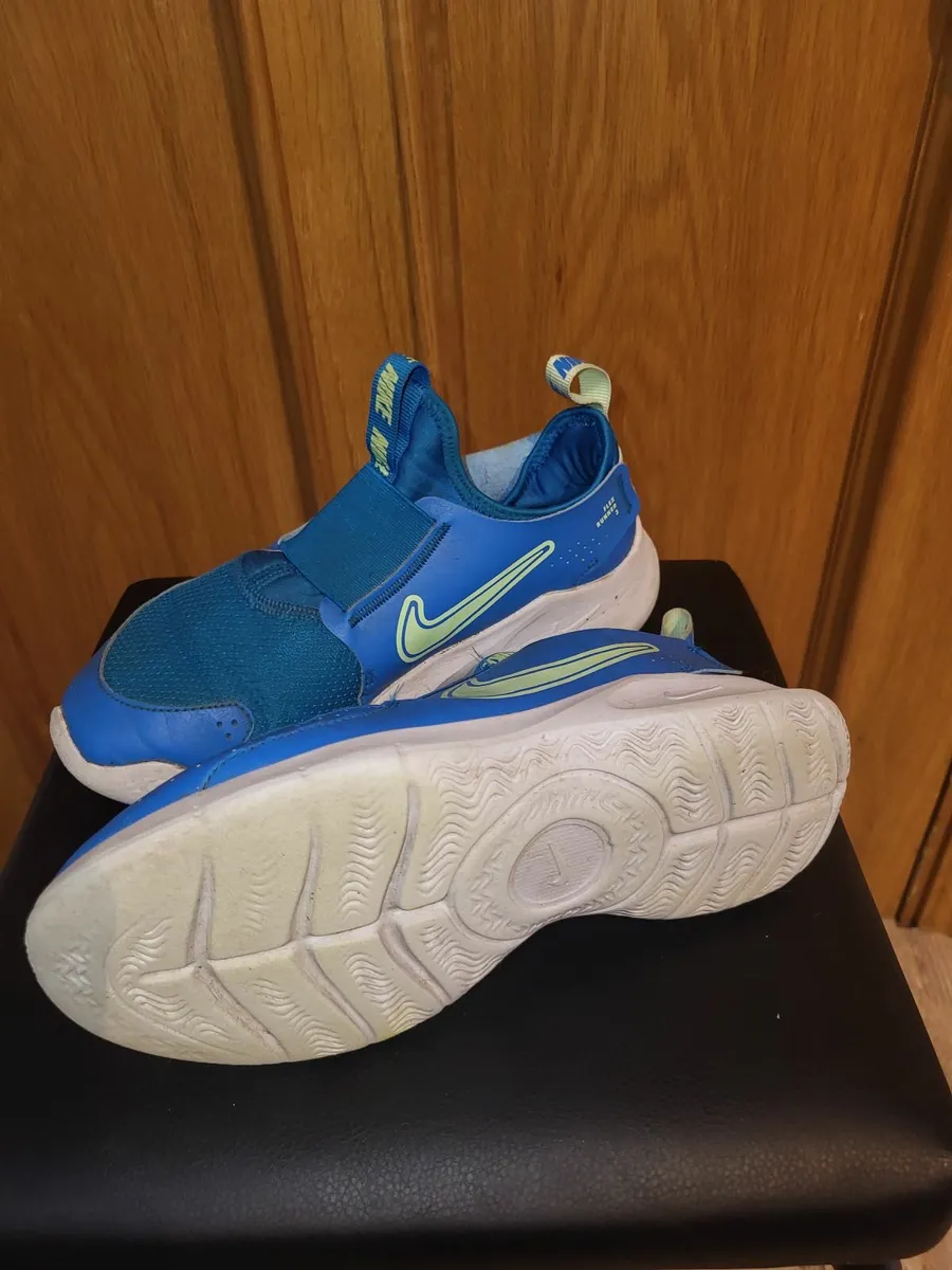 Nike Blue runners - Image 2