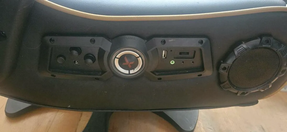 Gaming chair - Image 4