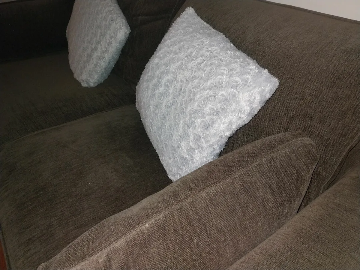 2 brown sofas - Image 4