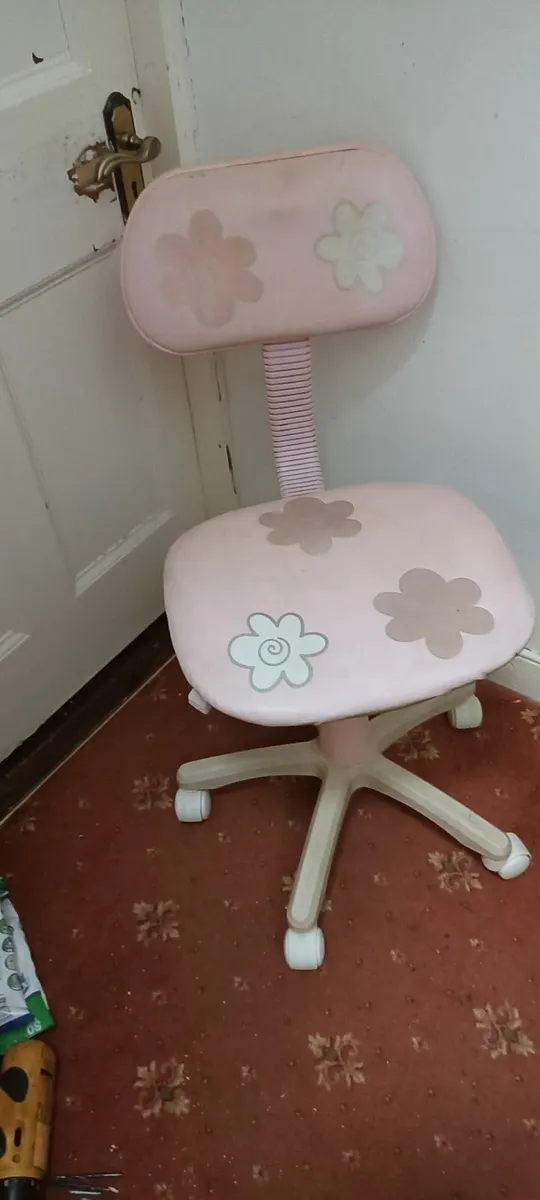 Kids Computer Chair - Image 1