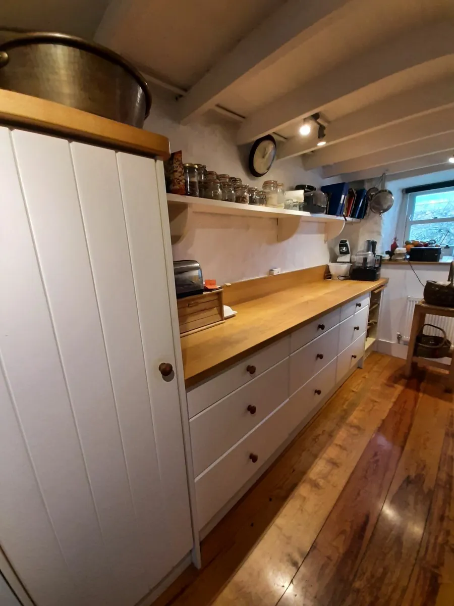 Kitchen - Image 4