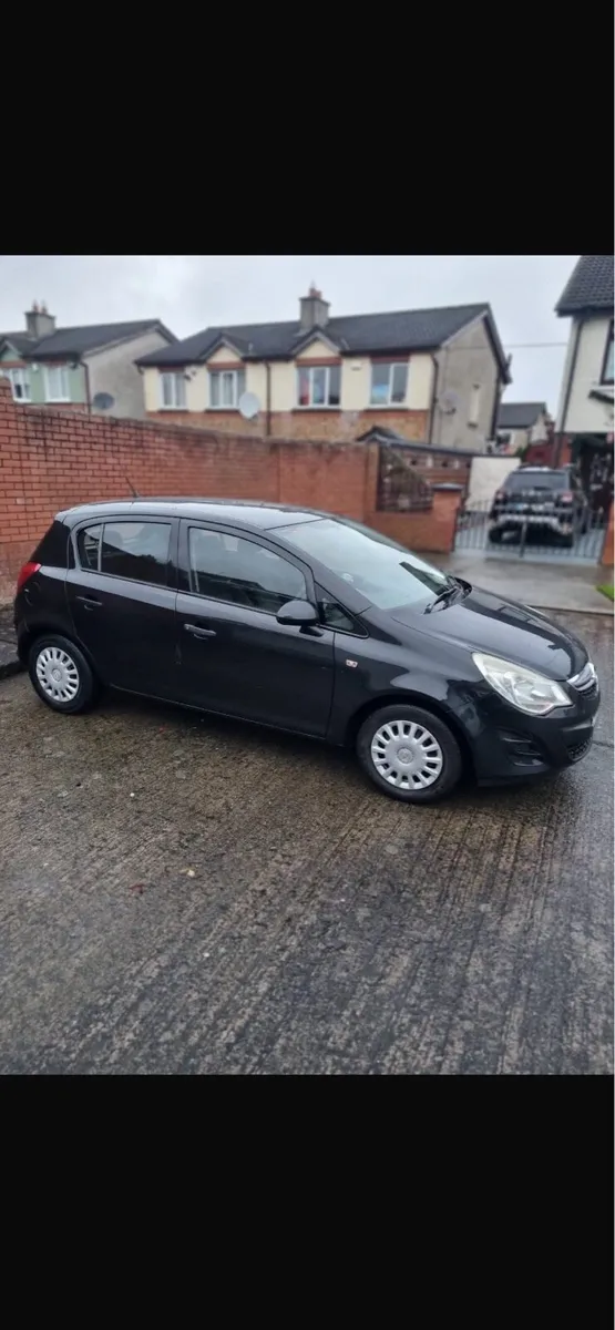 2012D Opel Corsa - Image 1