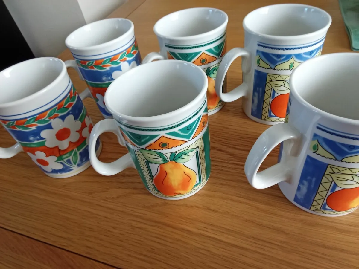 6 Rayware Brand Designed Mugs. - Image 1