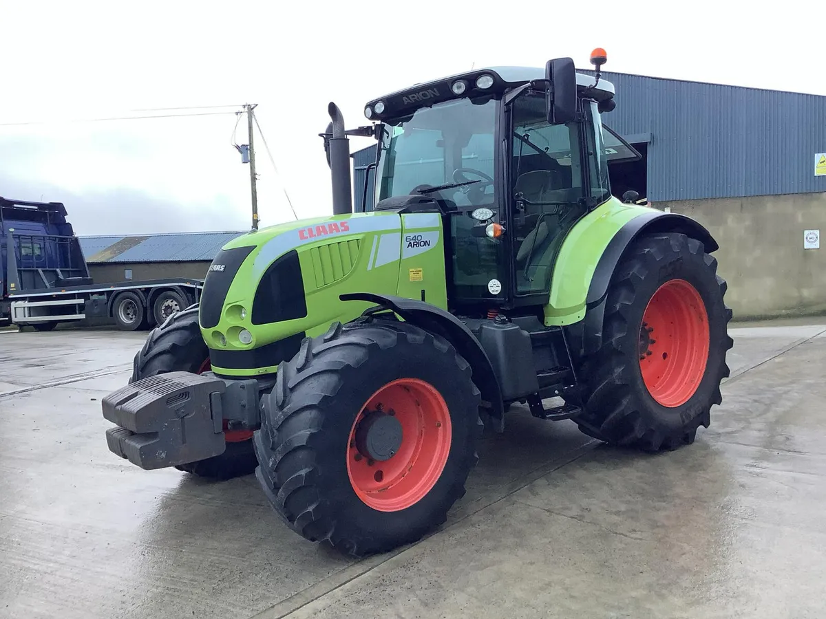 2012 Claas Arion 640 - Image 2