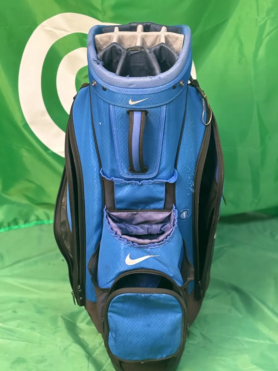 Nike Trolley Bag — €80 - Image 1