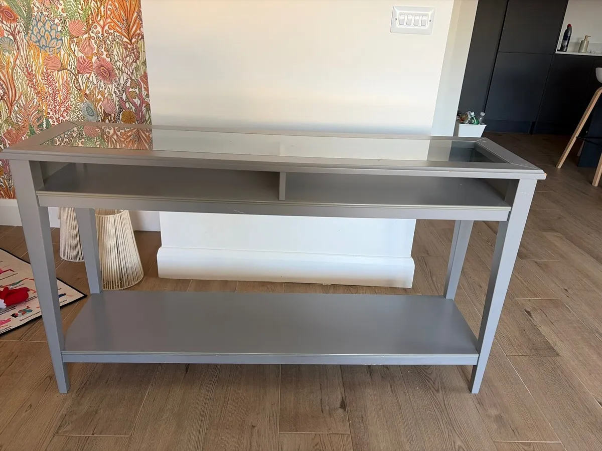 FREE Console table - Image 1
