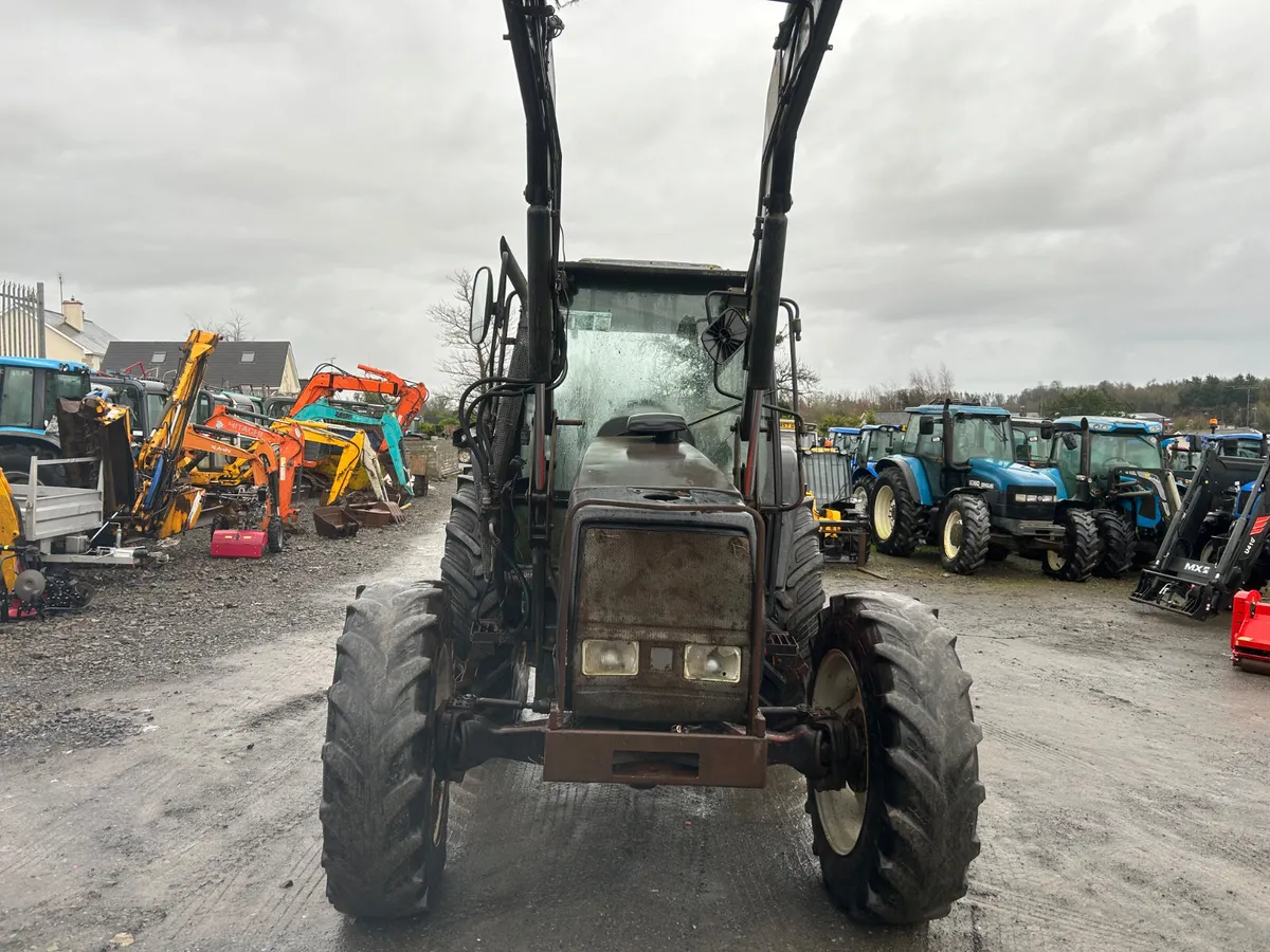 1997 Valmet 6400 with Quicke Loader - Image 2