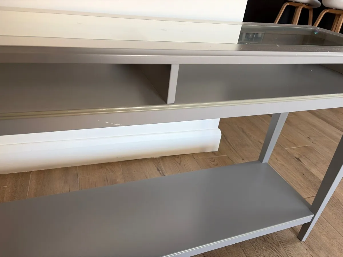 FREE Console table - Image 3