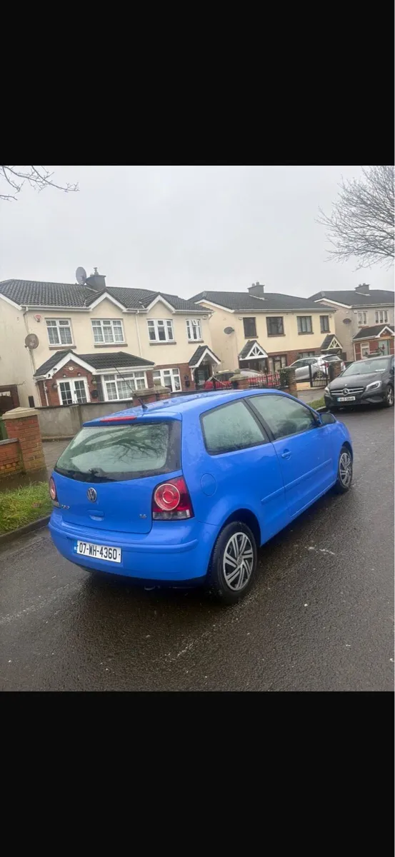 Very clean car for the year and it auto aswell - Image 1