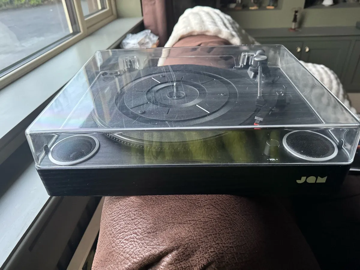 RECORD PLAYER - Image 3