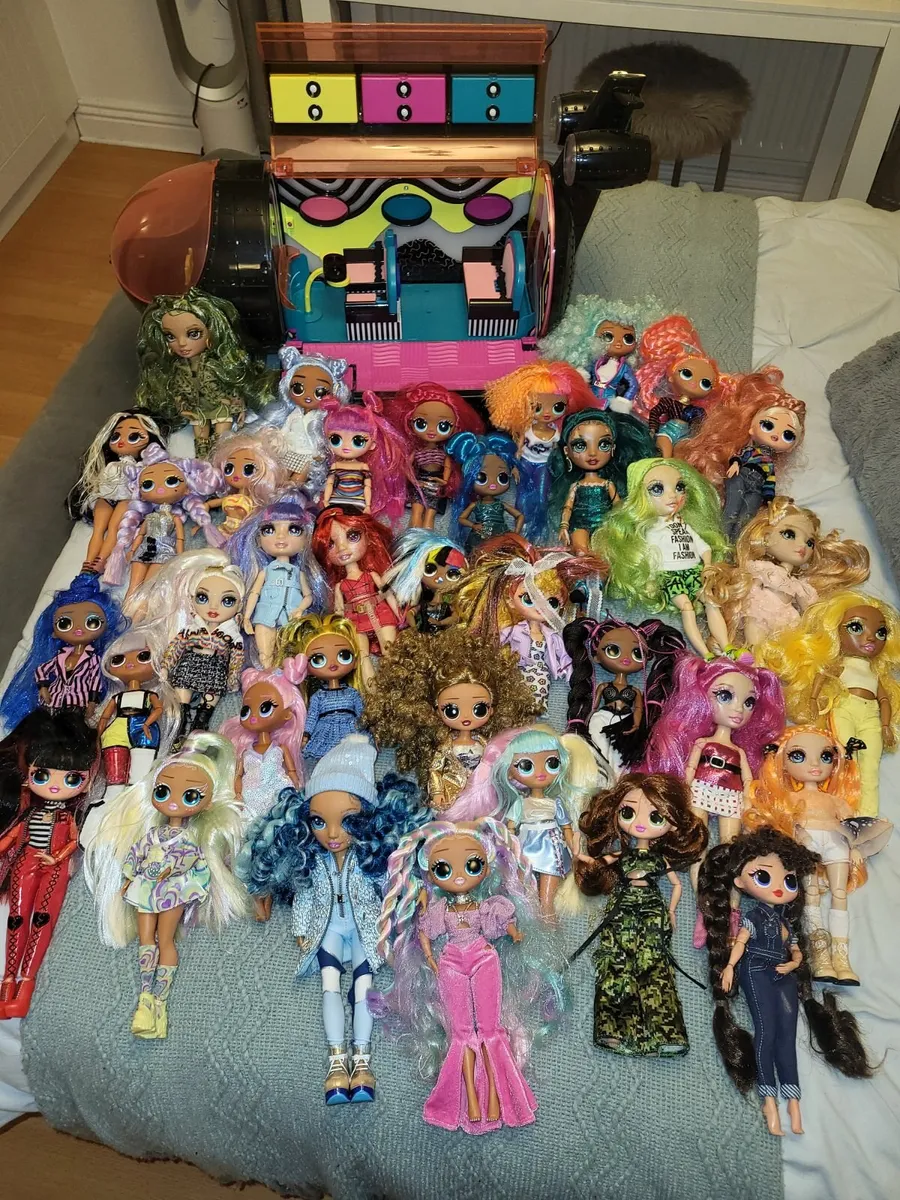 Omg/Rainbow high doll bundle - Image 2