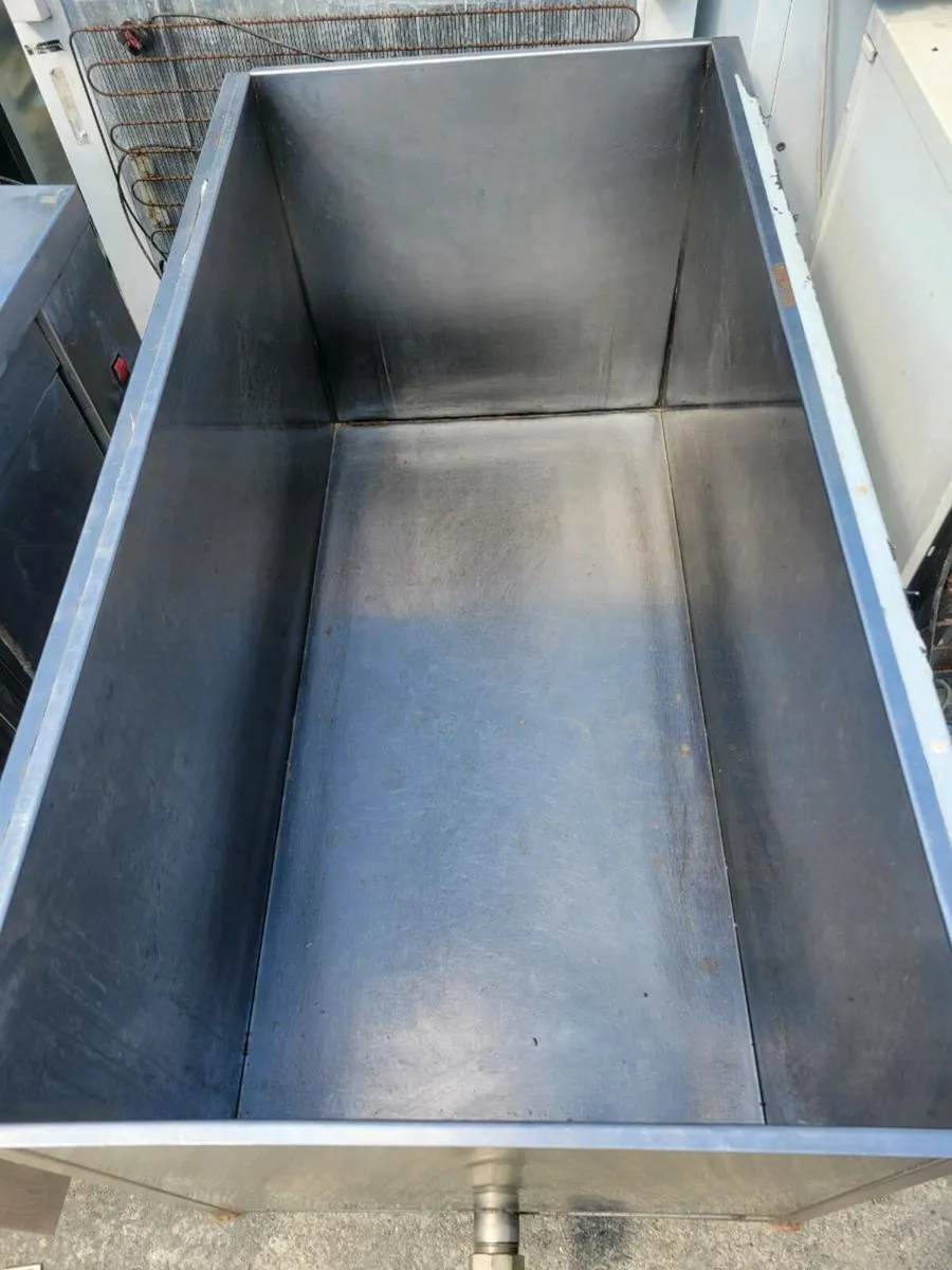 Tank Mobile Rectangular Stainless steel Tank - Image 2