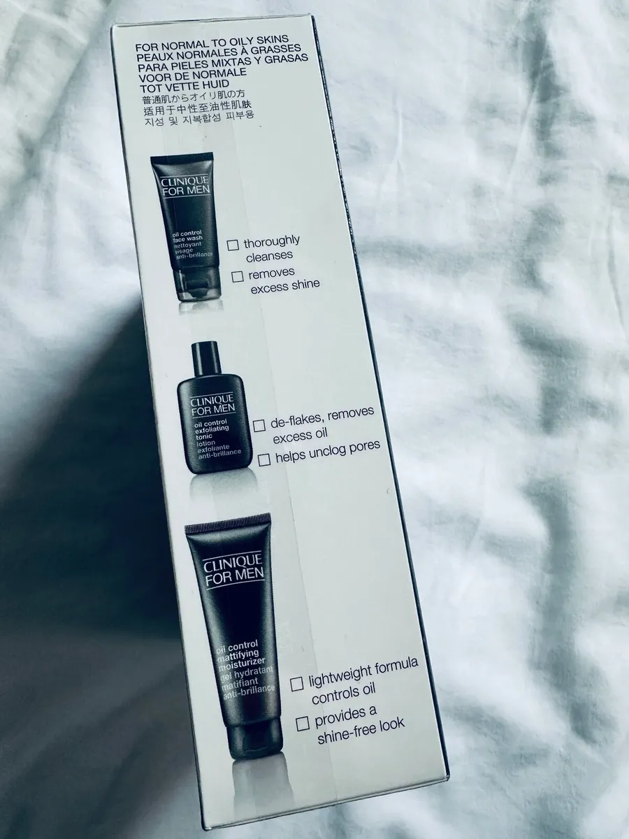 Men’s Clinique Skincare Gift set - Image 3