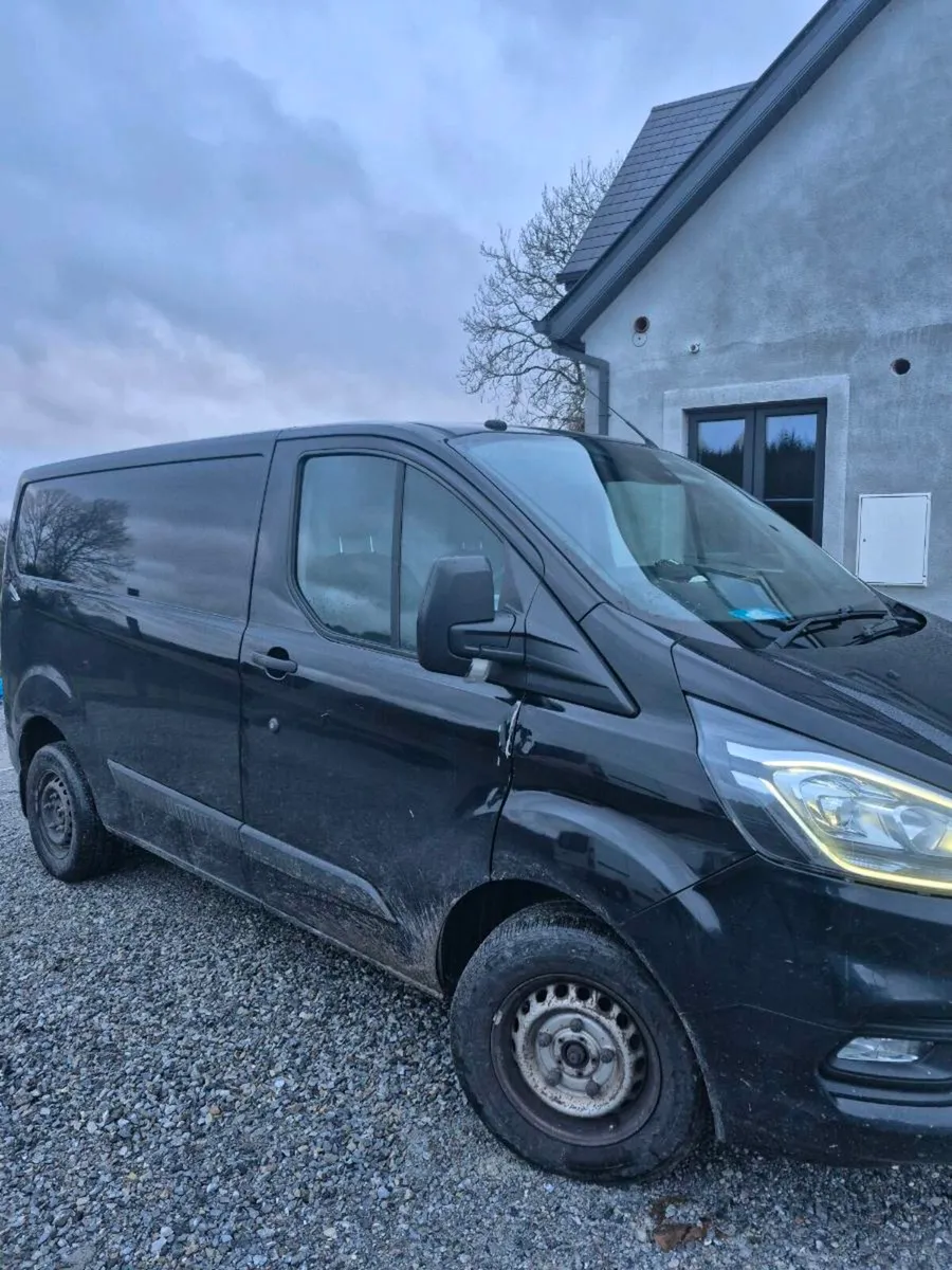 Transit custom for breaking - Image 4