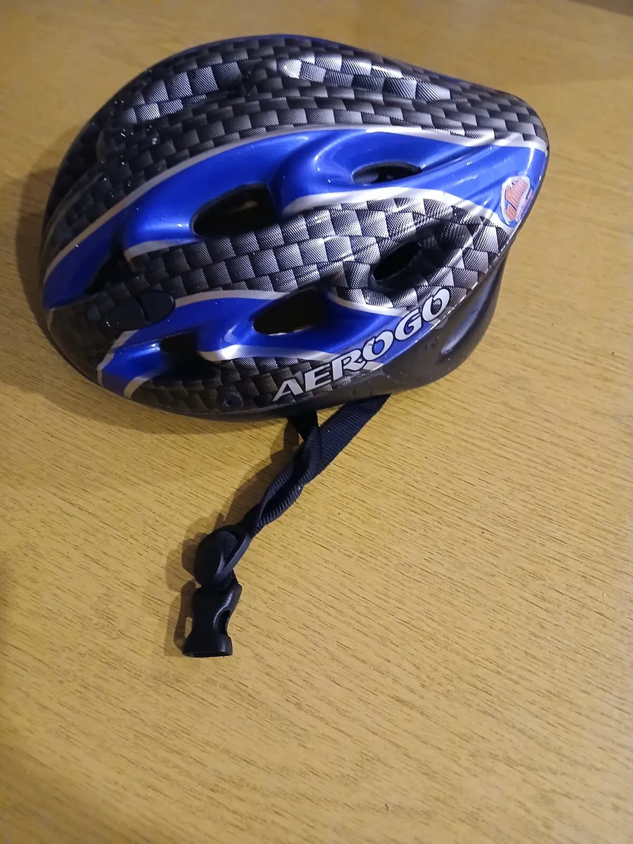 Kids bicycle helmet - Image 1