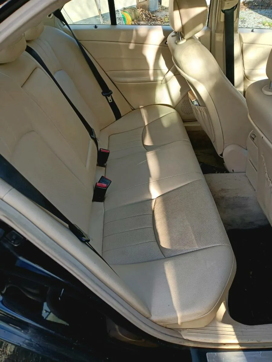 2006 Mercedes c180 1.8 - Image 3